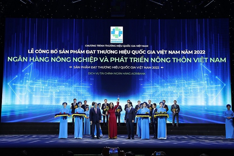 Agribank tự hào là “Thương hiệu Quốc gia Việt Nam năm 2022”,