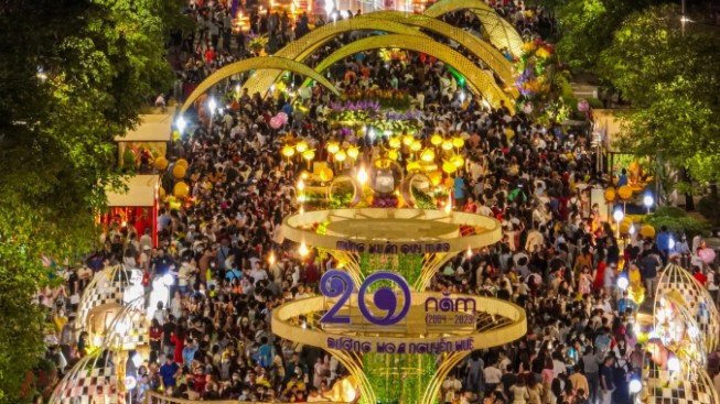 Du lịch TP Hồ Chí Minh ước thu 6.300 tỷ đồng dịp Tết Nguyên đán Qúy Mão