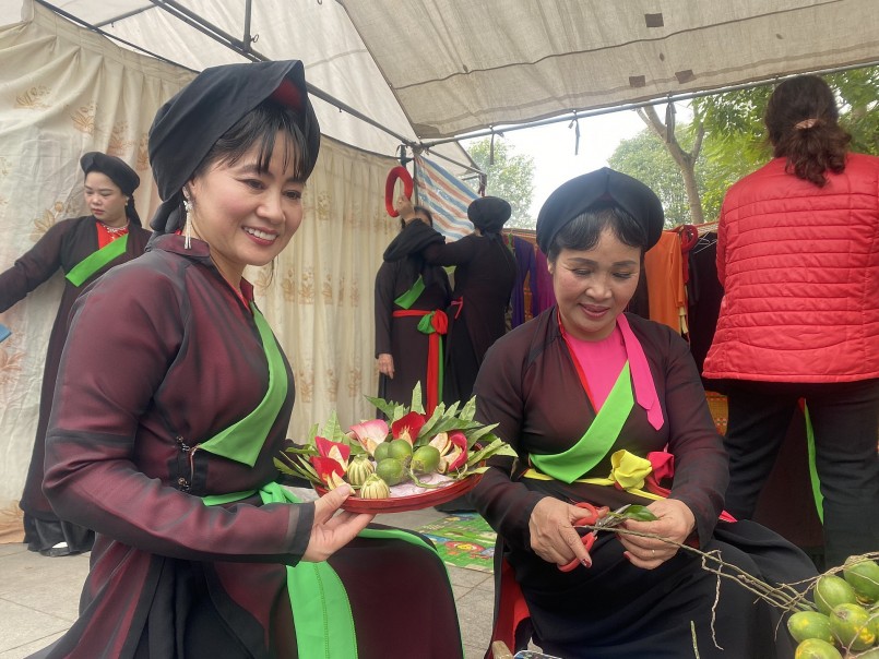 Hội Lim chính thức khai hội, hàng ngàn người đổ về thưởng thức quan họ