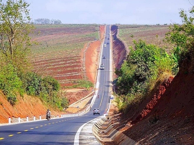 Không phải sang Hàn Quốc, ở Việt Nam cũng có những cung đường đẹp đến ngỡ ngàng