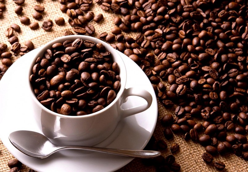 Trong tháng 1, giá cà phê Robusta nội địa tăng mạnh khoảng 10% theo giá thế giới lên42.200 – 42.800 đồng/kg. 