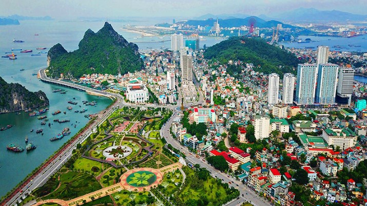 Phát triển Quảng Ninh thành cửa ngõ của Vùng kinh tế trọng điểm Bắc Bộ và cả nước