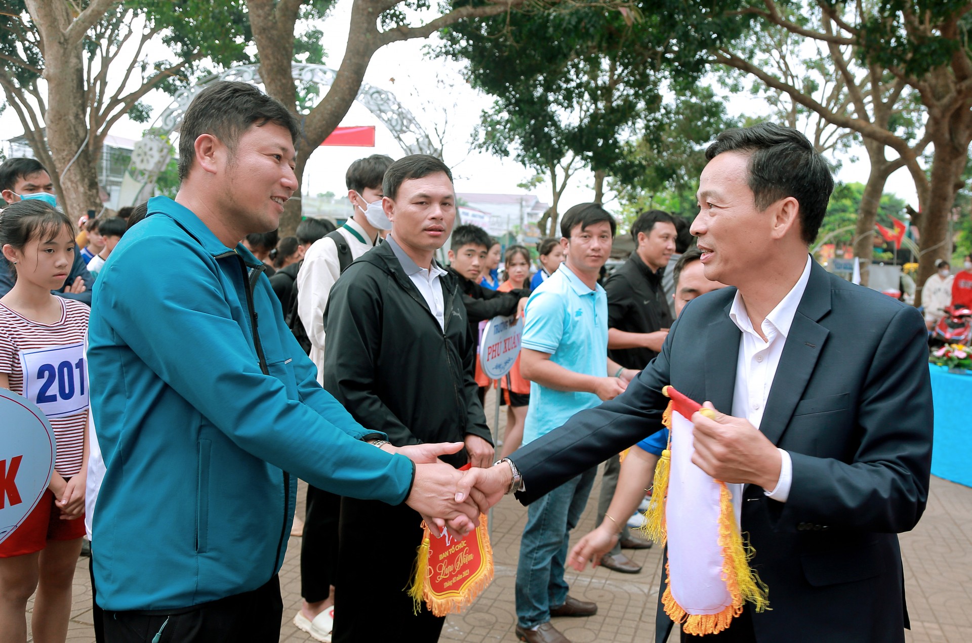 Đắk Lắk: Tổ chức chạy Việt dã hưởng ứng Lễ hội Cà phê Buôn Ma Thuột lần thứ 8 năm 2023