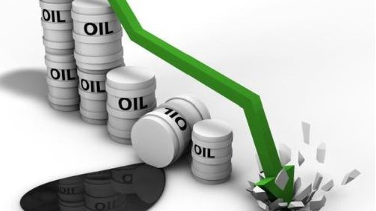 Giá dầu thô giảm mạnh