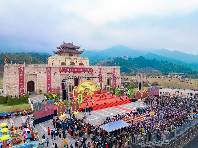 Tây Yên Tử trong dịp lễ hội đầu năm 2023