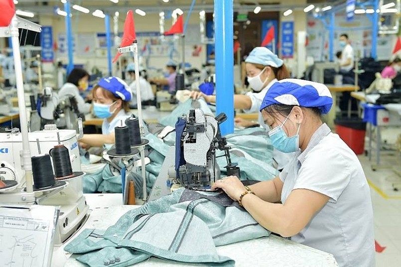 Việt Nam cần làm gì để ứng phó với kịch bản tăng trưởng thấp của ngành dệt may toàn cầu?