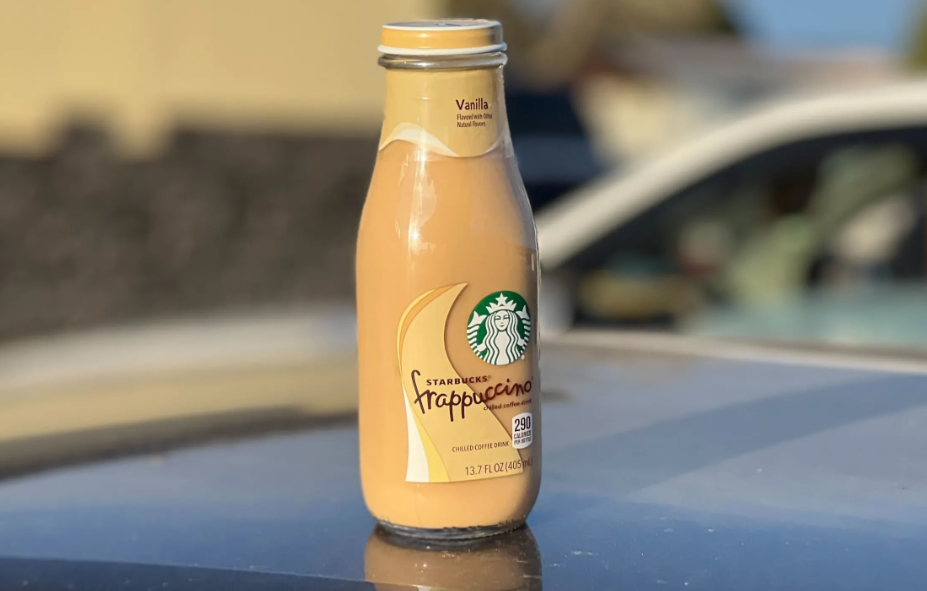 Đồ uống của Starbucks bị thu hồi vì chứa thủy tinh