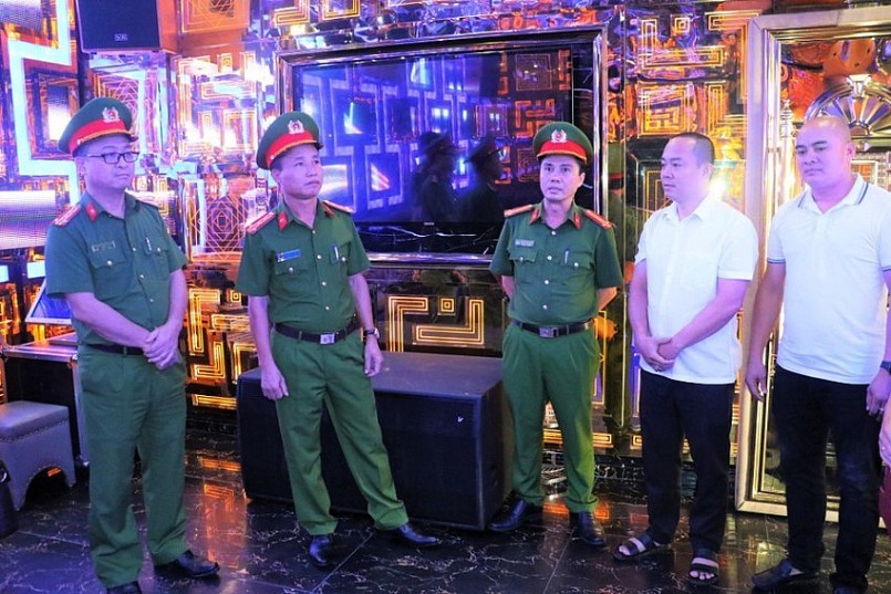 Nghệ An: Tạm ngừng hoạt động tất cả quán karaoke trên toàn tỉnh