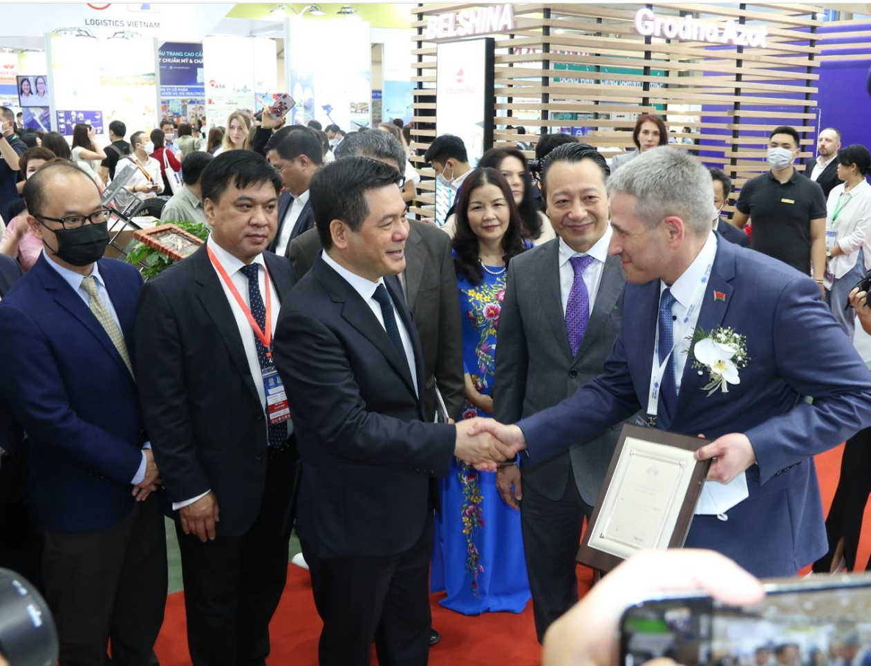 Hơn 500 doanh nghiệp tham gia Hội chợ Vietnam Expo lần thứ 32