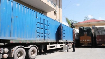 Quảng Ninh: Nhộn nhịp hoạt động xuất nhập khẩu tại cửa khẩu Hoành Mô