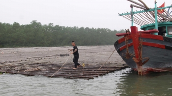 Quảng Yên (Quảng Ninh): Cương quyết di dời lồng, bè nuôi trồng thủy sản trái phép trên các tuyến sông