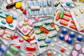Bộ Y tế gia hạn thêm 760 loại thuốc, nguyên liệu làm thuốc