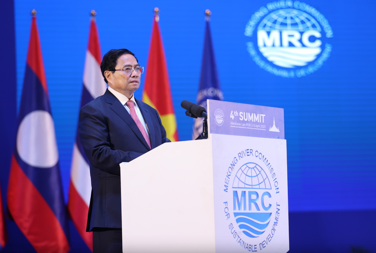 Thủ tướng Phạm Minh Chính phát biểu tại Hội nghị Cấp cao lần thứ 4 Ủy hội sông Mekong quốc tế - Ảnh: VGP