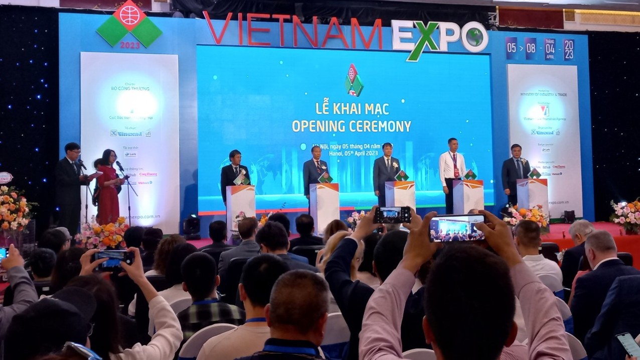 500 doanh nghiệp tham gia Hội chợ Thương mại Quốc tế Việt Nam - Vietnam Expo lần thứ 32