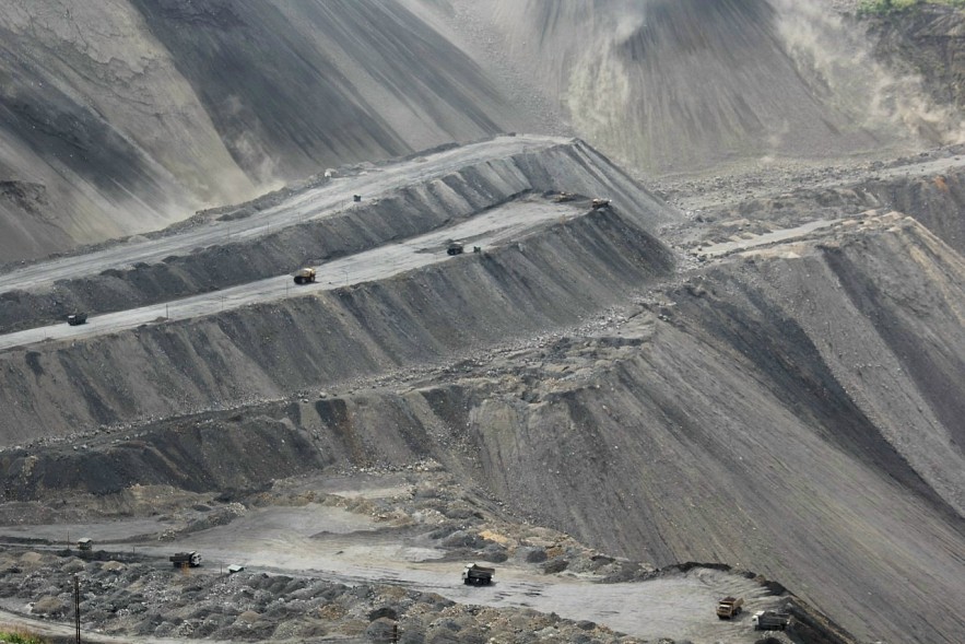Quảng Ninh: Thiếu mỏ đất phục vụ san lấp dự án ở Hạ Long