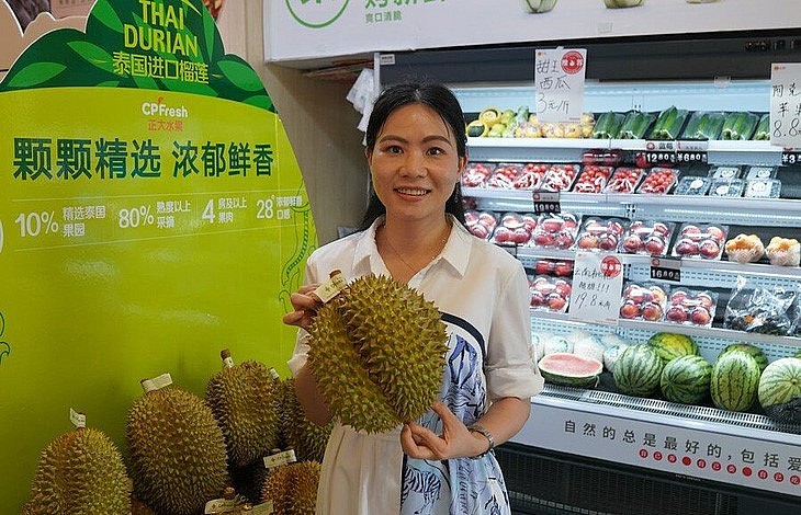 Sầu riêng đã trở thành loại trái cây ưa thích của người tiêu dùng Trung Quốc và được bày bán tại các siêu thị nước này.