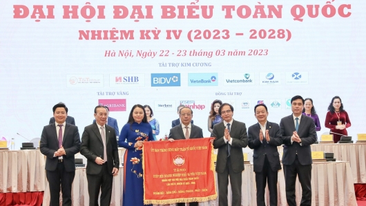 Doanh nhân Đỗ Quang Hiển trúng cử Phó Chủ tịch Hiệp hội DNNVV Việt Nam