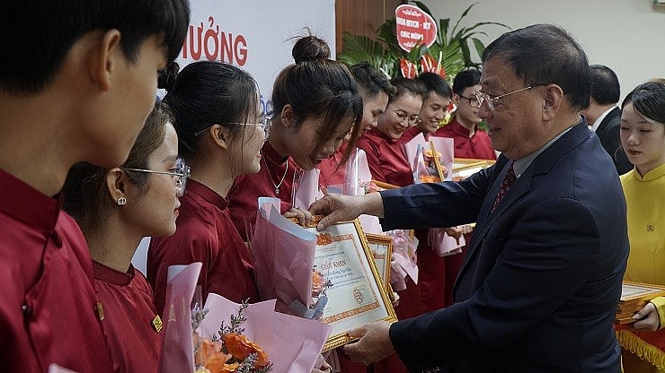 Biểu dương sinh viên Việt Nam đoạt giải quốc tế cuộc thi Bảo tồn di sản văn hóa châu Á