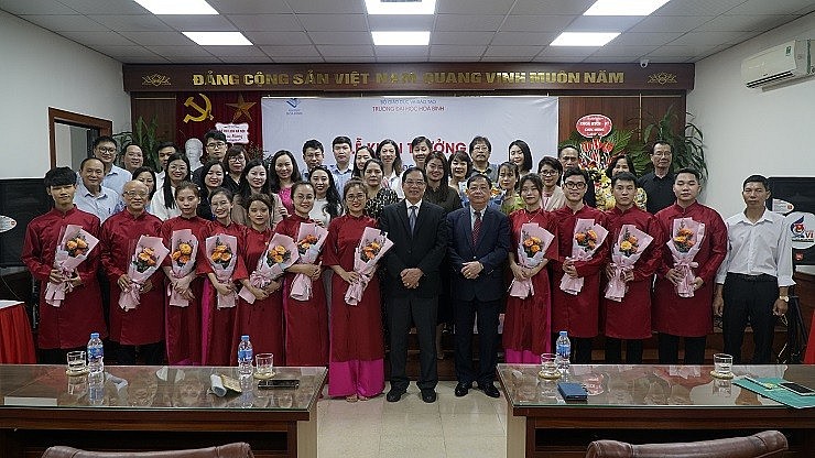 Biểu dương sinh viên Việt Nam đoạt giải quốc tế cuộc thi Bảo tồn di sản văn hóa châu Á