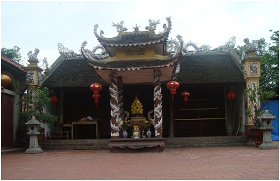 Ngôi đình cổ Lạc Thanh được xây từ thời hậu lê thờ 12 vị Thành Hoàng làng