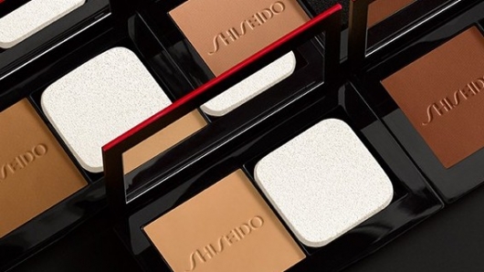 Giá mỹ phẩm kem nền Shiseido đáng dùng nhất