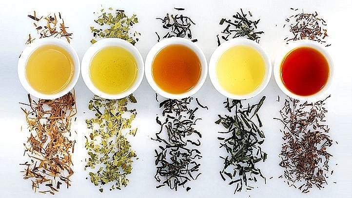 Các loại trà như trà đen, trà oolong, trà xanh rất được mọi người ưa chuộng