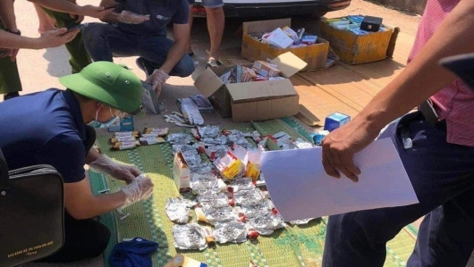 Bắc Giang: Triệt phá đường dây “đội lốt” mỹ phẩm bên trong 10kg ma túy