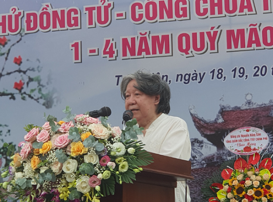 Nhà sử học Lê Văn Lan phát biểu tại Lễ hội