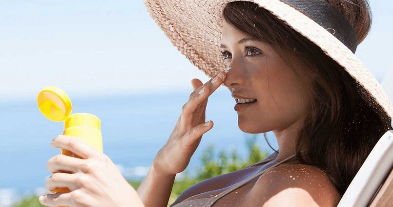 Cách chăm sóc da mặt vào mùa hè, bạn biết chưa?