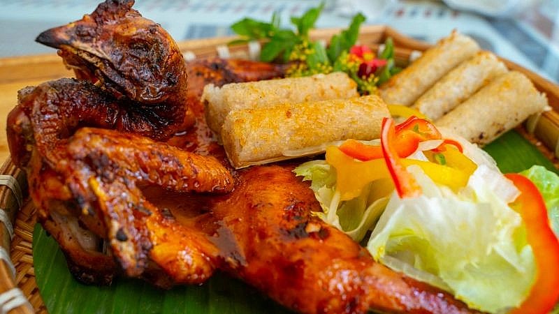 Top 5 quán gà nướng cơm lam nổi tiếng tại Đà Lạt