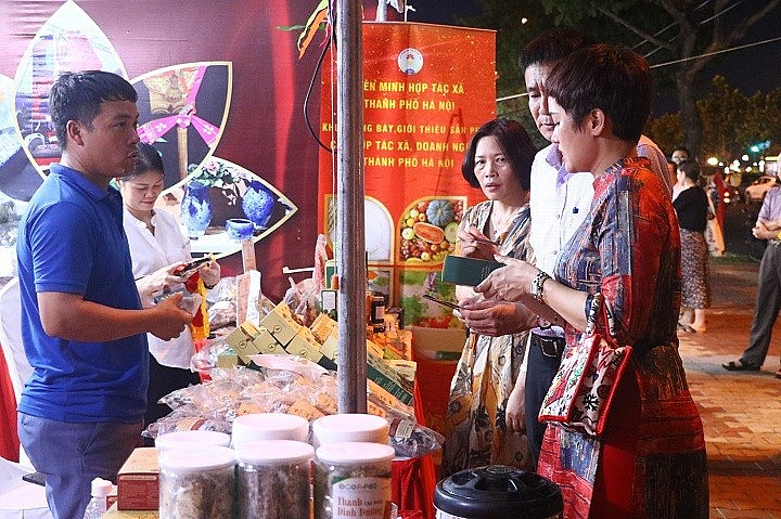 Đà Nẵng khai mạc Phiên chợ sản phẩm Hợp tác xã lần thứ nhất năm 2023