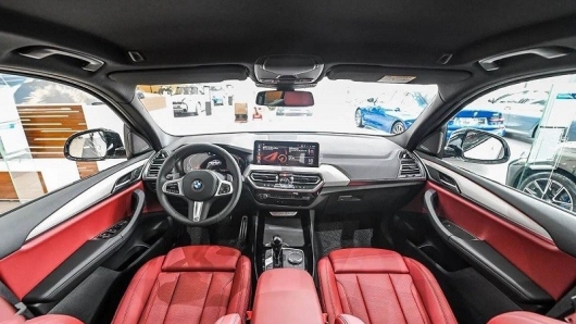 BMW X3 lộ diện với hàng loạt "tinh túy", giá thành cũng tương đối "êm"