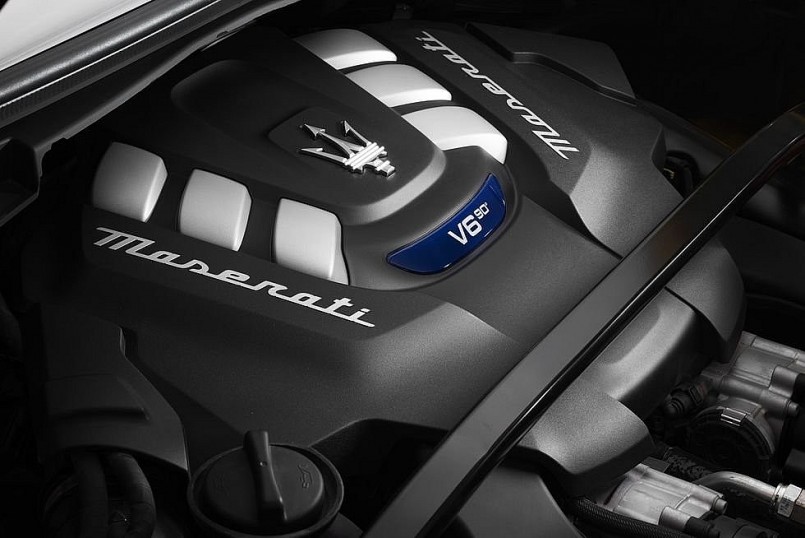 Động cơ V6 mạnh mẽ bên trong Maserati Grecale