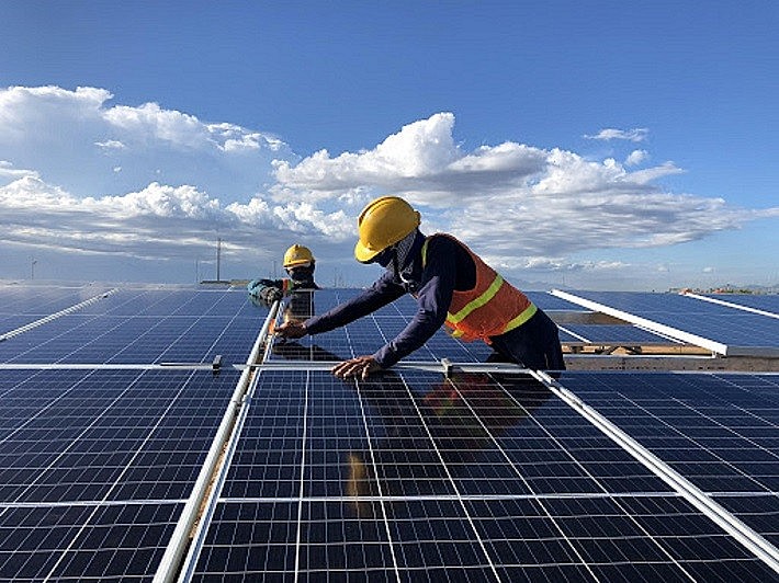 Đề xuất mới cho điện mặt trời mái nhà 'tự sản tự tiêu'