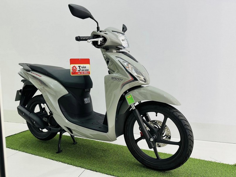 Giá xe máy Honda Vision 2023 giữa tháng 6: Giảm kịch sàn khiến “500 anh em” ấm lòng