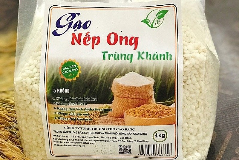 Gạo nếp ong Trùng Khánh là sản phẩm tin cậy của khách hàng trong cả nước