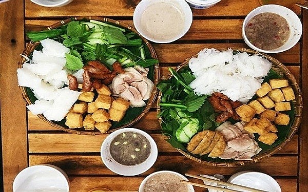 Món Bún Đậu Mắm Tôm được làm từ đậu làng Mơ chính hiệu