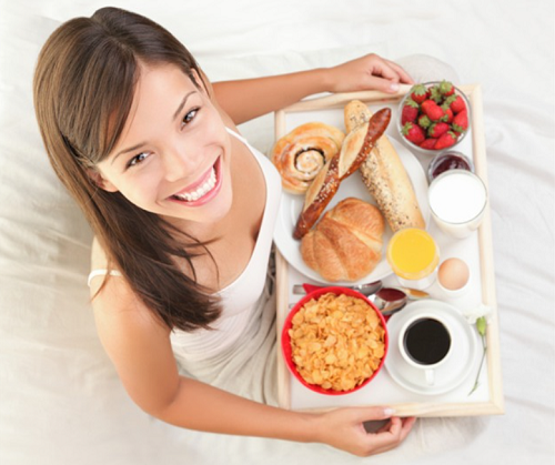 Những thói quen ăn sáng khiến bạn tăng cân, béo bụng kể cả khi không ăn gì