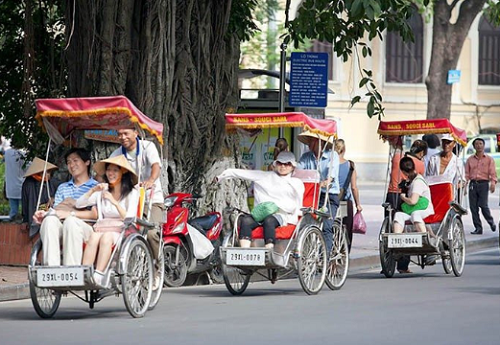 Hà Nội đón hơn 12,3 triệu lượt khách quốc tế trong 6 tháng đầu năm.