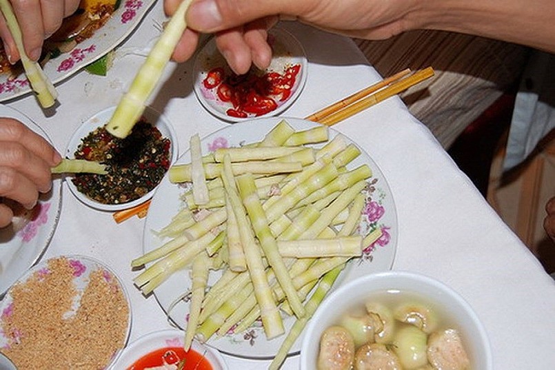 Những món ăn độc lạ trên mâm cơm của người Thái ở Pù Luông