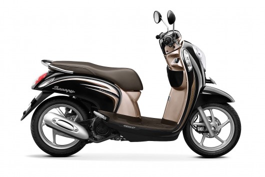 Mẫu xe Honda Scoopy giảm giá sâu ở một số đại lý trên toàn quốc