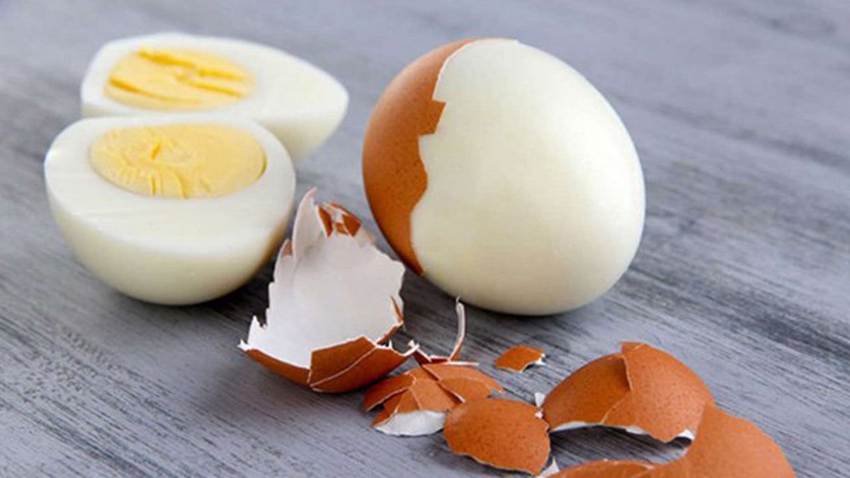Trứng gà luộc chưa rất nhiều loại vitamin càn thiết