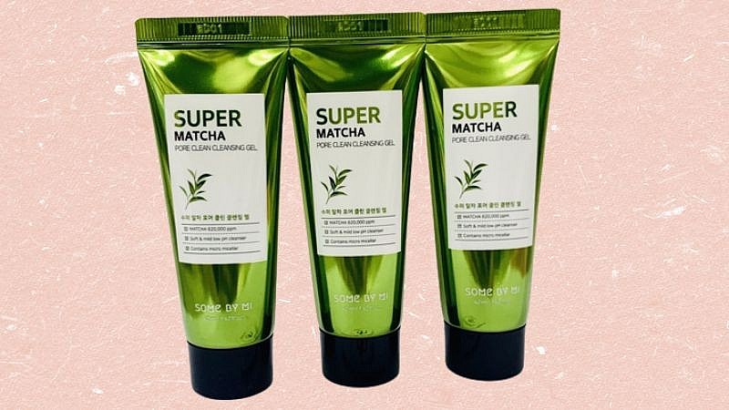 Sữa rửa mặt Some By Mi Super Matcha giúp se khít lỗ chân lông