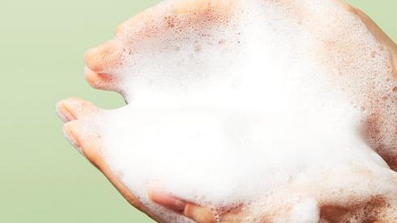 Sữa rửa mặt Some By Mi Super Matcha giúp se khít lỗ chân lông