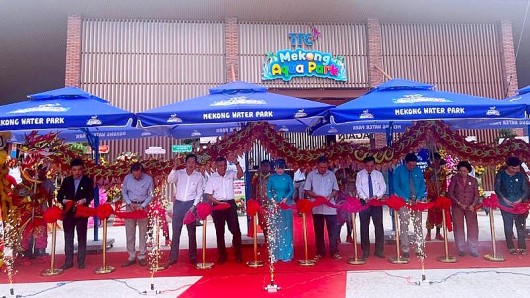 Khánh thành Công viên nước, vườn thú đầu tiên tại Bến Tre