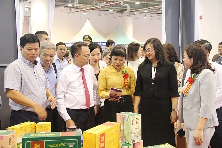 Quảng Ninh: Khai mạc Hội chợ triển lãm hàng công nghiệp nông thôn tiêu biểu khu vực phía Bắc 2023