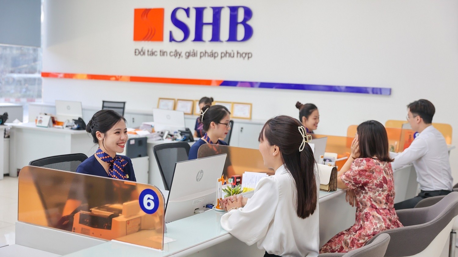 Khẳng định vị thế, SHB liên tục được các tổ chức quốc tế vinh danh