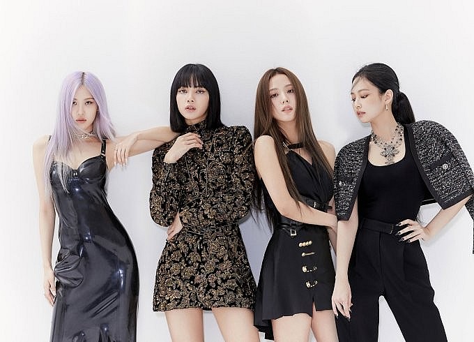 Bốn thành viên Blackpink: Rose, Lisa, Jisoo, Jennie (từ trái sang)