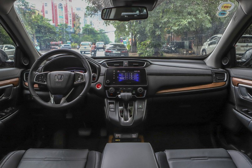 Honda CR-V 2021:  Mẫu xe gầm cao thành công nhất của Honda tại Việt Nam