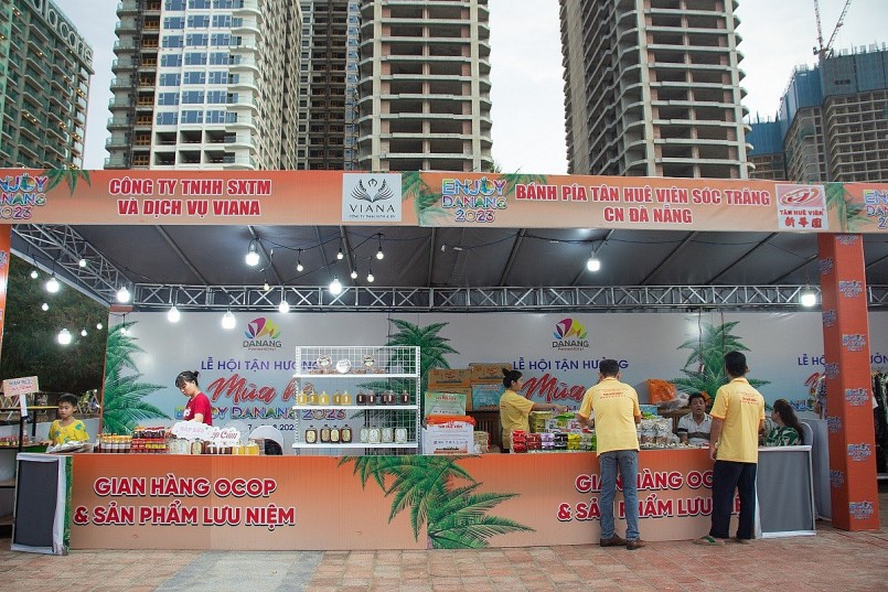Người dân, du khách thích thú trải nghiệm Lễ hội ẩm thực Việt Nam – Quốc tế tại Đà Nẵng